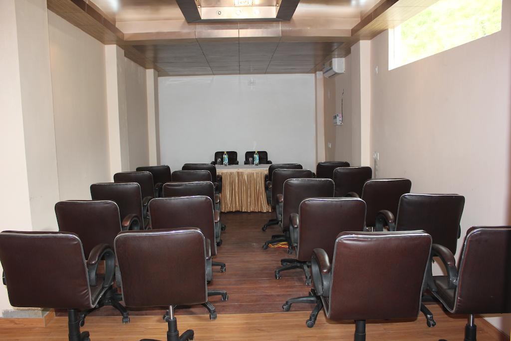 Hotel The Royal Court Nainital Exterior foto