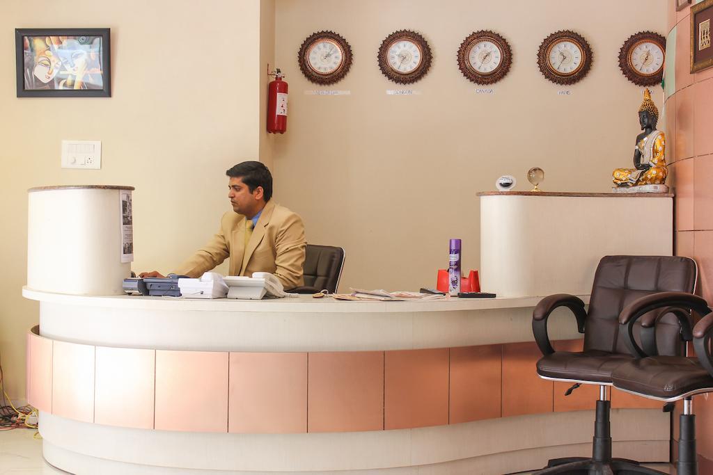 Hotel The Royal Court Nainital Exterior foto