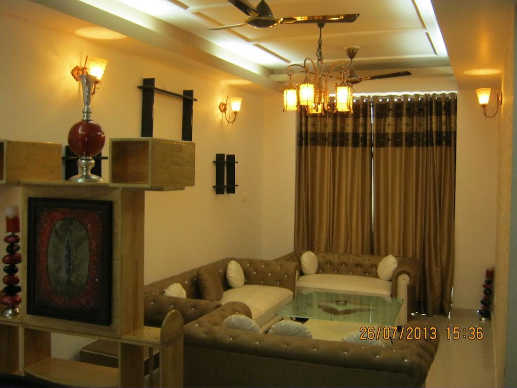 Hotel The Royal Court Nainital Exterior foto